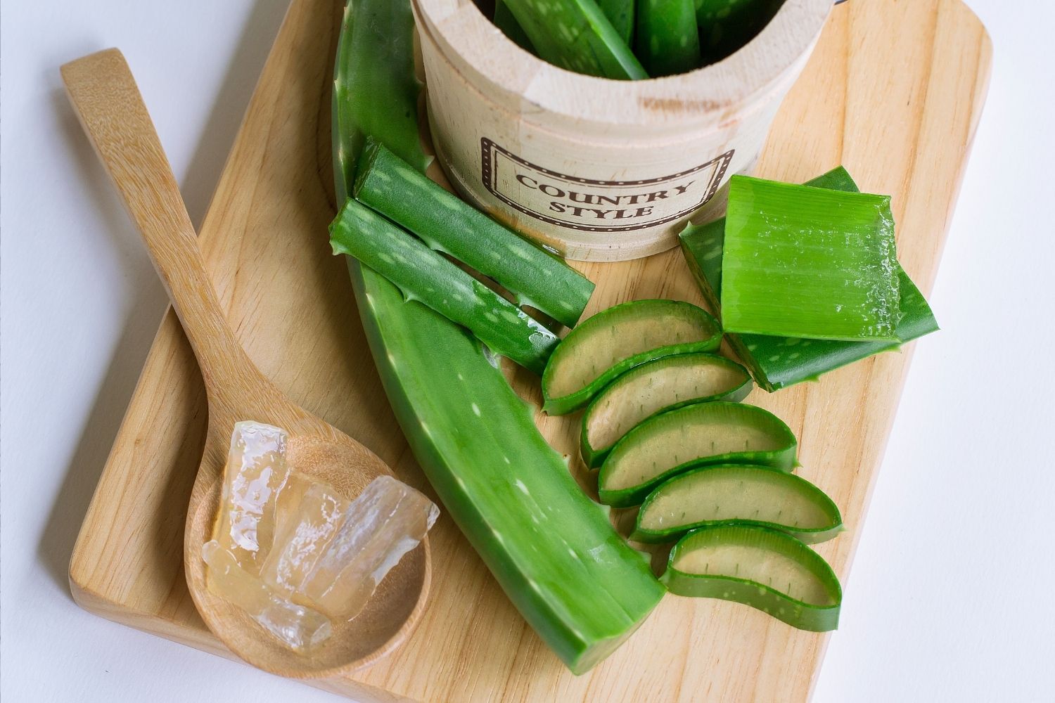 Benefits of using aloe vera for the skin